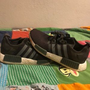 Adidas ultra boost size 8 in men’s 9 in women’s